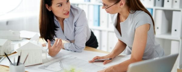 Women brainstorming